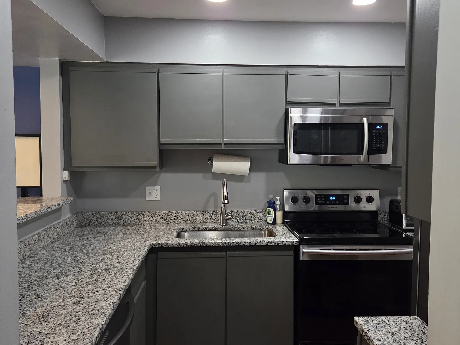 2 bed, 1080 sqft, $2,750 — Photo 3