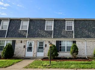 2249 Crew Cir, Dayton, OH 45439