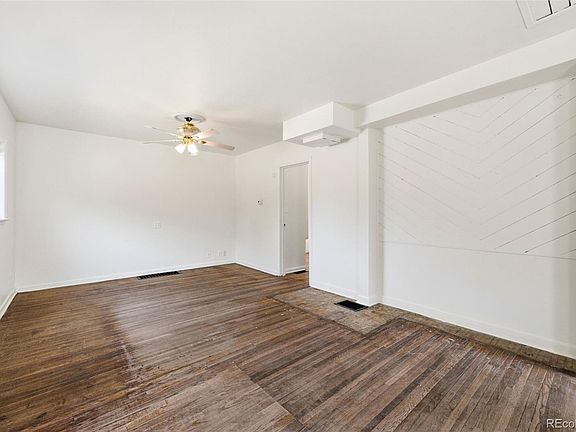 2nd image of 2020 6th Avenue