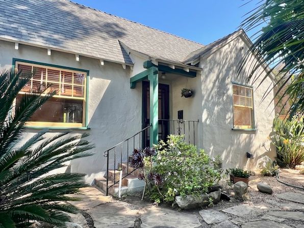 3236 Calle Pinon