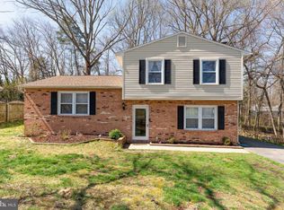 9 Cherry Laurel Dr, Fredericksburg, VA 22405
