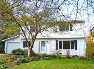 2630 Kimberley Rd, Ann Arbor, MI 48104