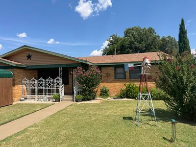 645 S Grain St, Crosbyton, TX, 79322