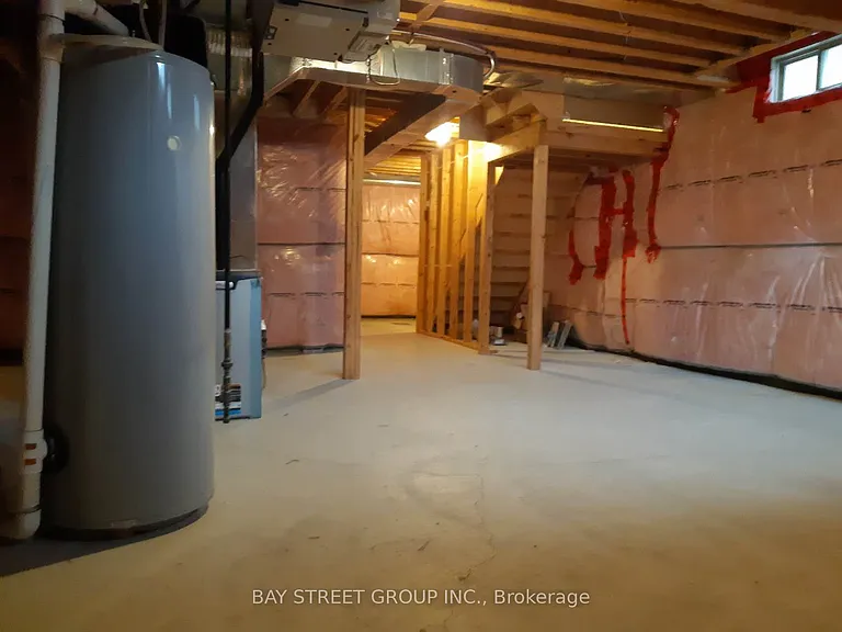 8088 Blue Ash Ln — Photo 24