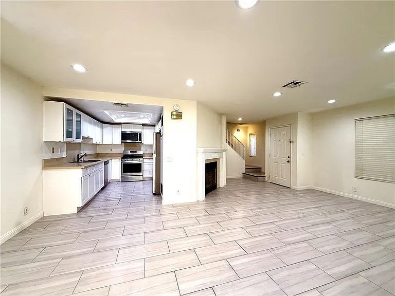 2487 Moon Dust Dr #C — Photo 8