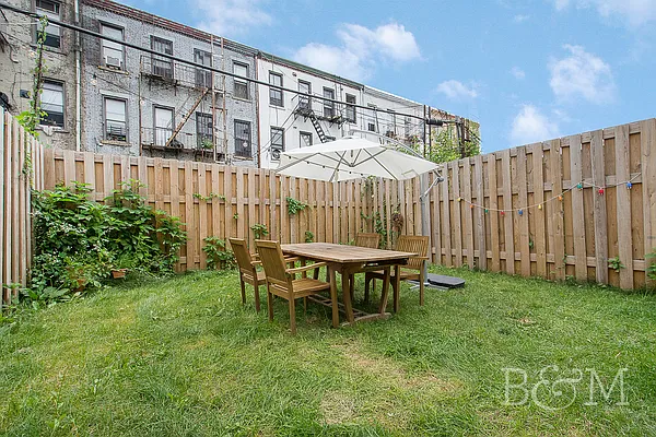 Rented by Brick&Mortar | media 21