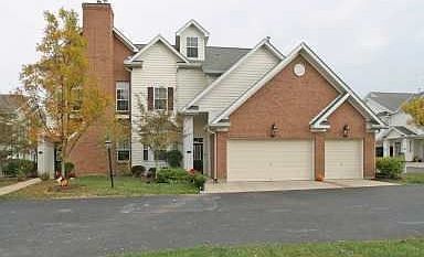 Front view Mansion Circle