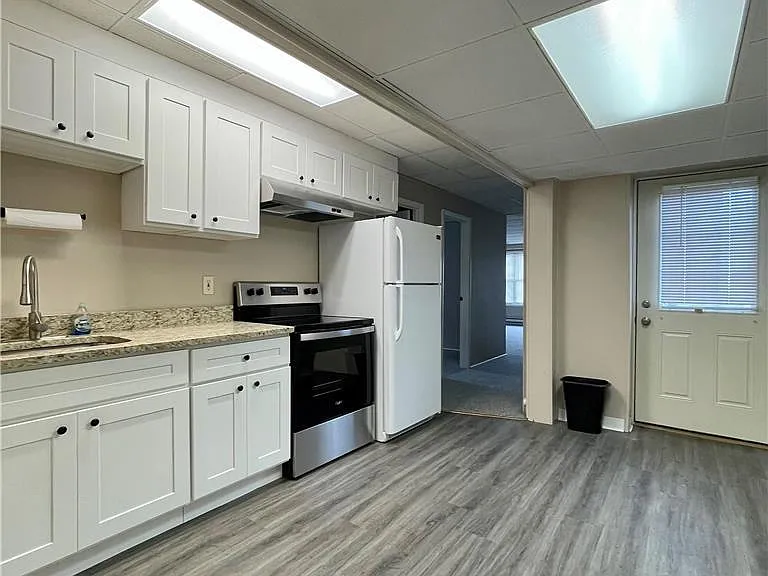 28 Main St #5 — Photo 5