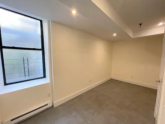 Rented by Heritage Realty LLC | media 9