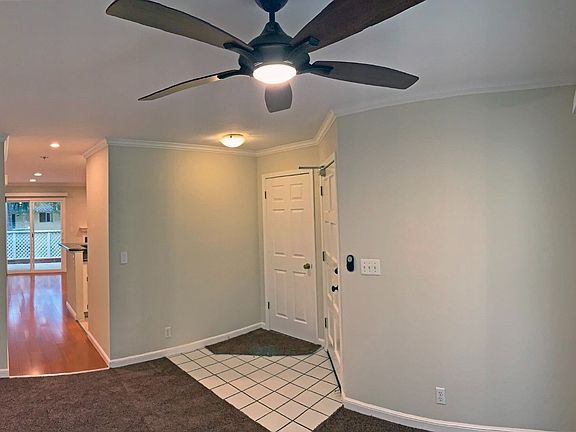 3rd image of 395 Boynton Ave