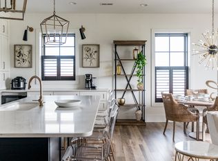 1208 Commerce St #401, Lynchburg, VA 24504