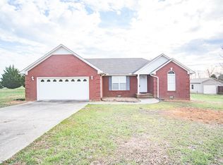 23940 May Ln, Athens, AL 35613