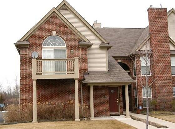 1st image of 28050 Carlton Way Dr #1