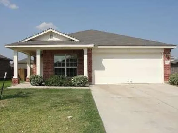 10233 Marigold Rd, Waco, TX 76708