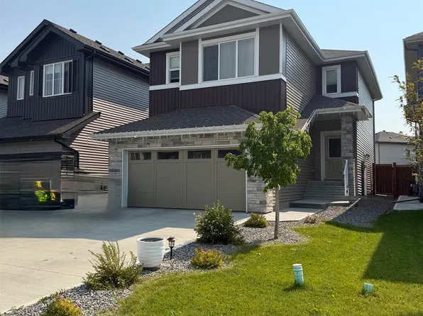 85 Meadowlink Cmn, Spruce Grove, AB T7X 0W1