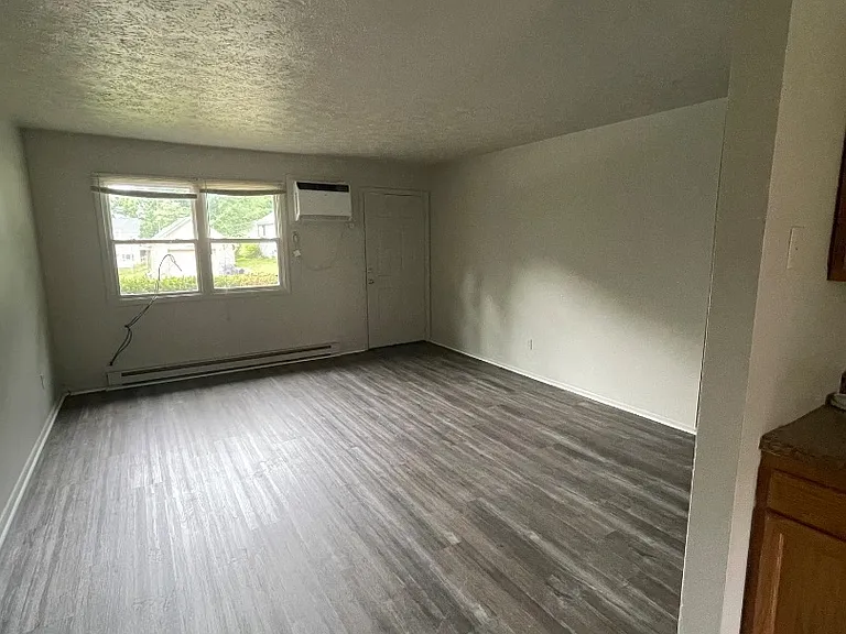 Unit Photo