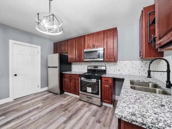 9021 S Burley Ave #2, Chicago, IL 60617