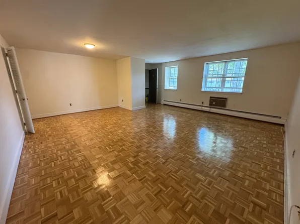 34 Worthen Rd, Lexington, MA