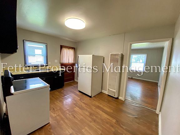 5th image of 5512 N New York Ave #B