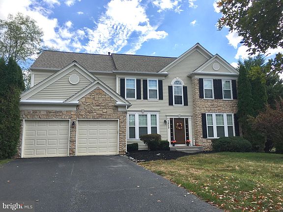 5th image of 1213 Pepperwood Springs Way