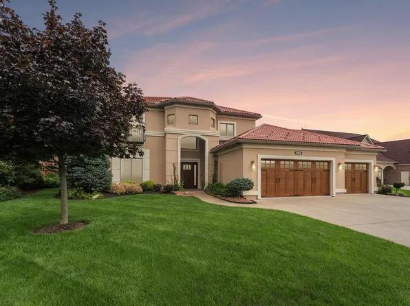 616 Harbourside Dr, Sandusky, OH 44870