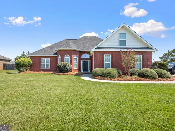 119 Dovecot Dr, Warner Robins, GA 31088