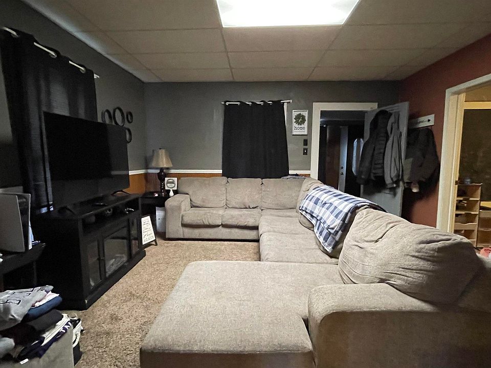 309 E Main St, Galatia, IL 62935 Zillow