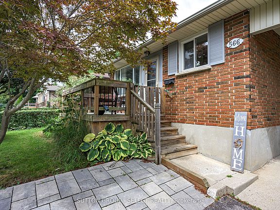 4th image of 566 Chester St