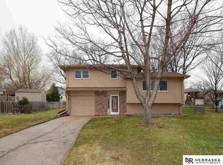 15116 Jefferson Cir, Omaha, NE 68137