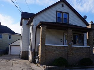 2409 53rd St, Kenosha, WI 53140