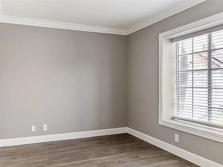 28045 Blandings — Photo 19