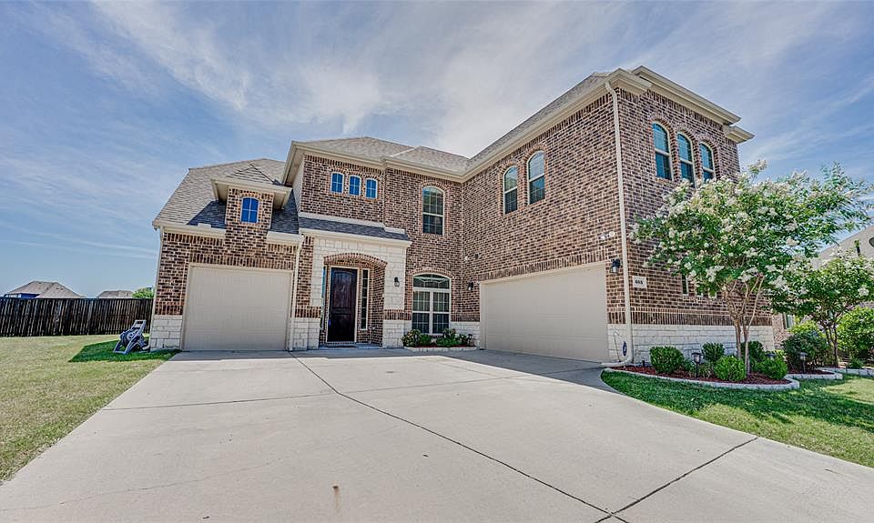 1st image of 603 Amelia Ct