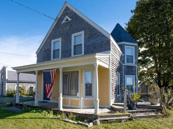 41 Thurlows Hill Road, Stonington, ME 04681