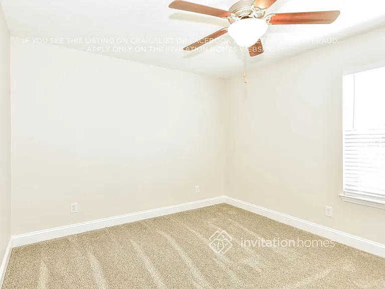 216 Dimaggio Dr — Photo 12