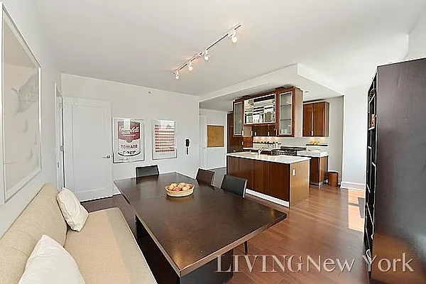 Rented by Living New York | media 33