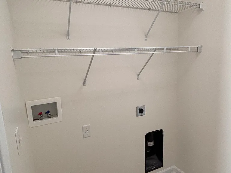 7 Thornwood Ct — Photo 8