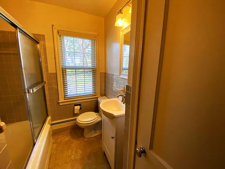 903 Belmore Ave — Photo 19