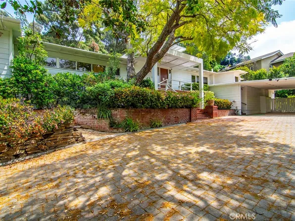 15300 Kingswood Ln, Sherman Oaks, CA 91403