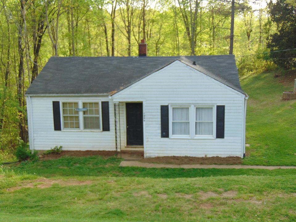 1st image of 1200 Burchland Dr