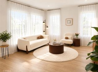 5143 Newcastle Ave, Encino, CA 91316
