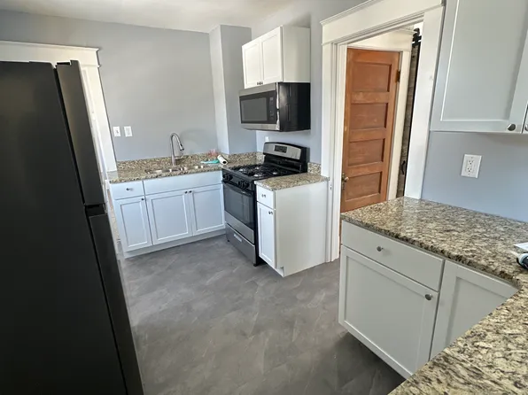 333 Arlington Ave E, Saint Paul, MN 55130