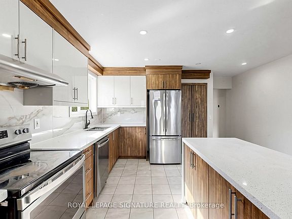 3rd image of 15 Gainsborough Rd