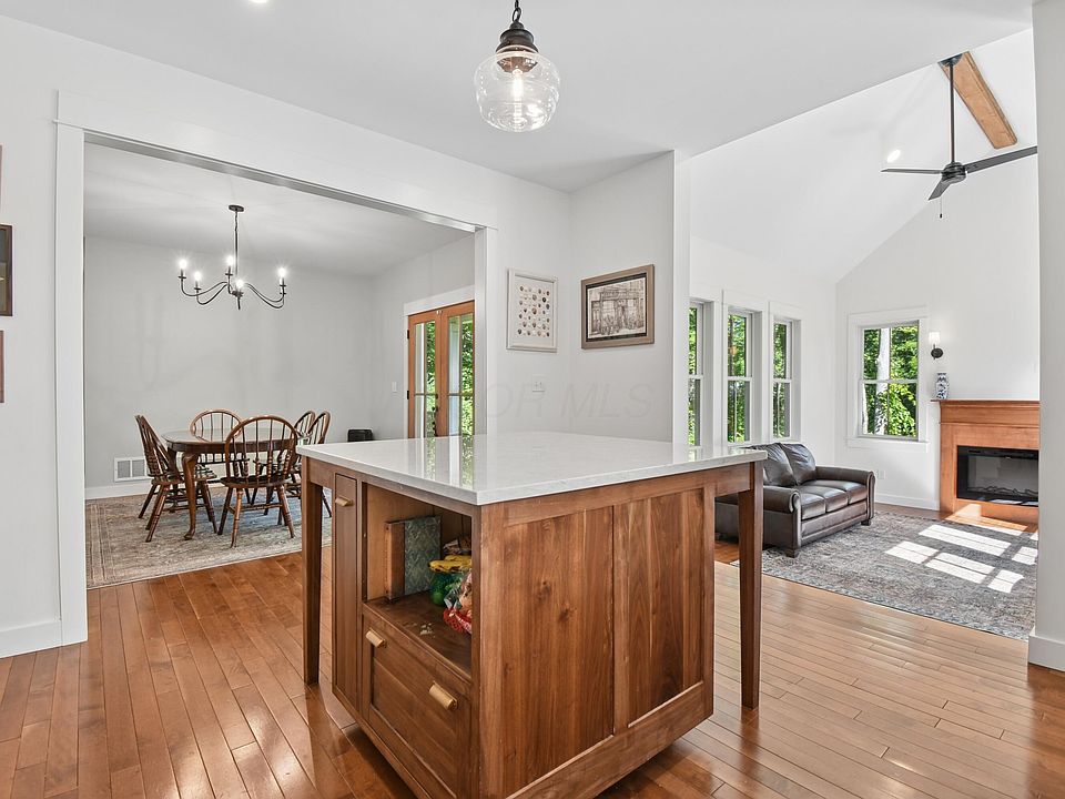 1st image of 10603 Lithopolis Rd NW