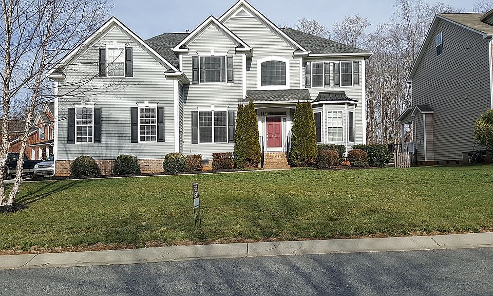 266 Forest Walk Way