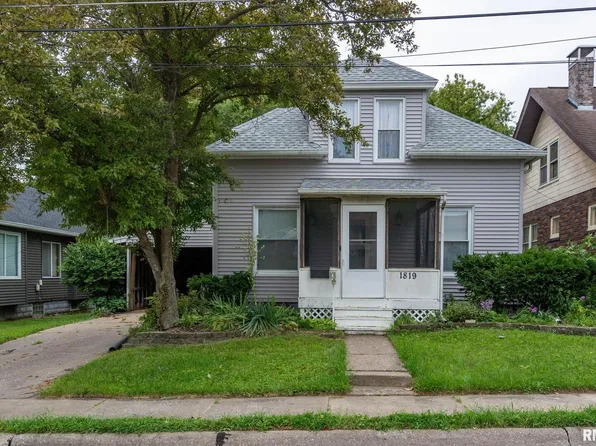 1819 W 15th St, Davenport, IA 52804