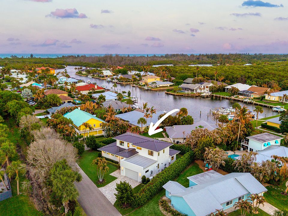 1st image of 10742 SE Burgee Court