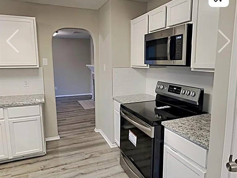 4329 Apple Dr — Photo 4