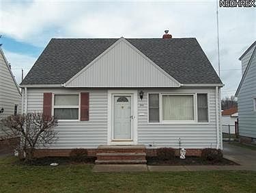 1st image of 2918 Stanfield Dr