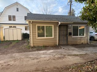 1613 State St, Salem, OR 97301