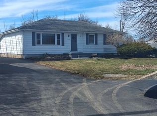 6342 Campbell Blvd, Lockport, NY 14094